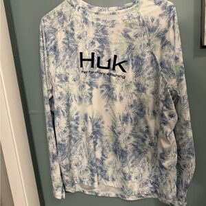 Women’s HUK shirt